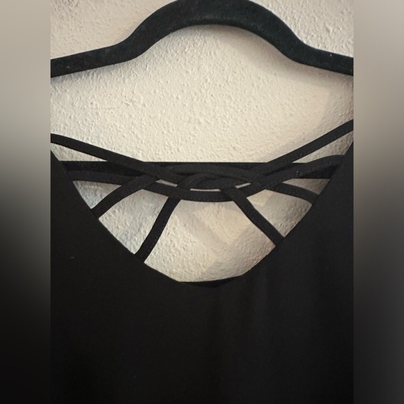 M3 - #76 Joseph ribkoff black top size 8 - Picture 7 of 9